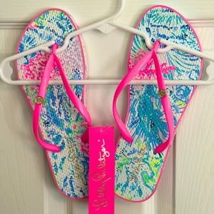 Lilly Pulitzer Flip Flops NWT 7/8